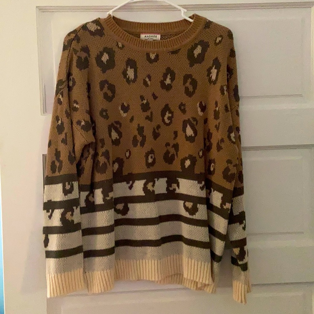 Mocha cheetah print sweater